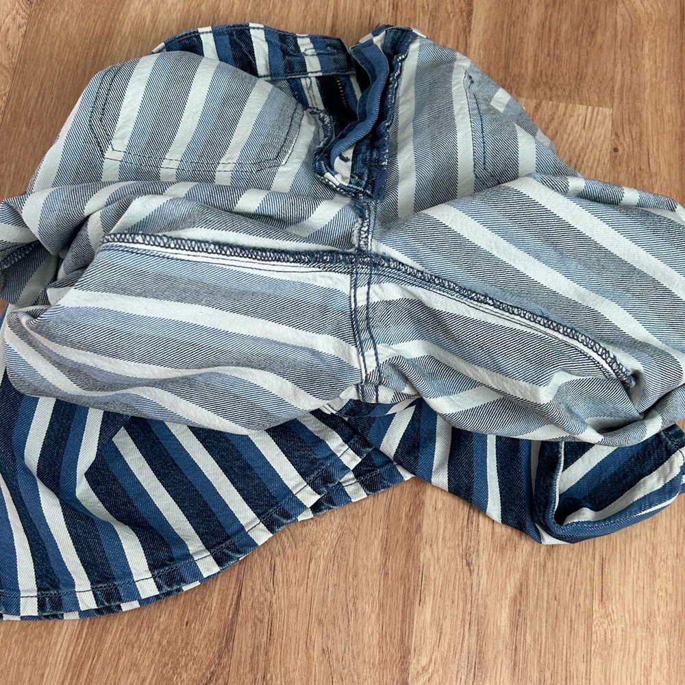 MOTHER Denim Patch Pocket Twister Sneak Blue and White Striped HighRise Jeans 26 - Picture 6 of 14